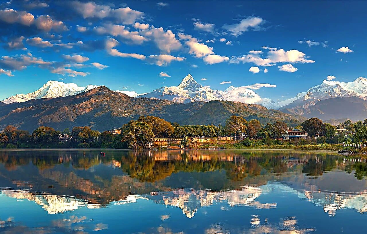 Vistas de los Annapurnas desde Pokhara