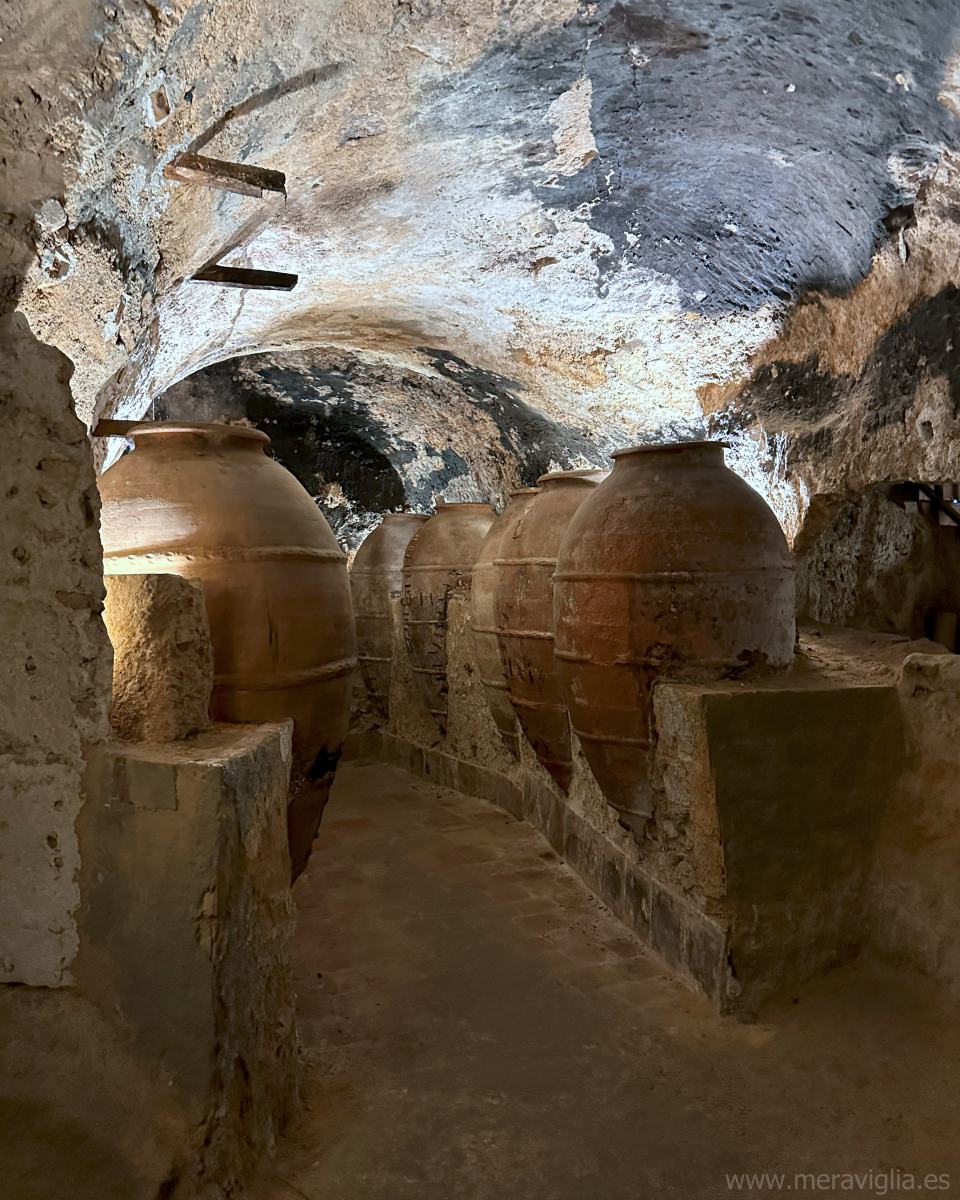 Rincones de Valencia: Cuevas de Requena