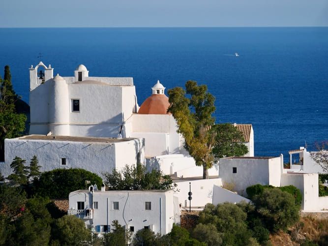 Iglesia del Puig de Missa en Santa Eulalia Ibiza